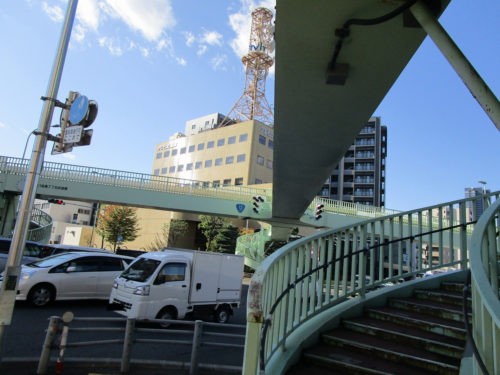横断歩道橋「クロス型？」2