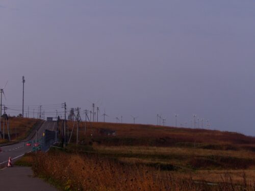 風力発電の風車群1
